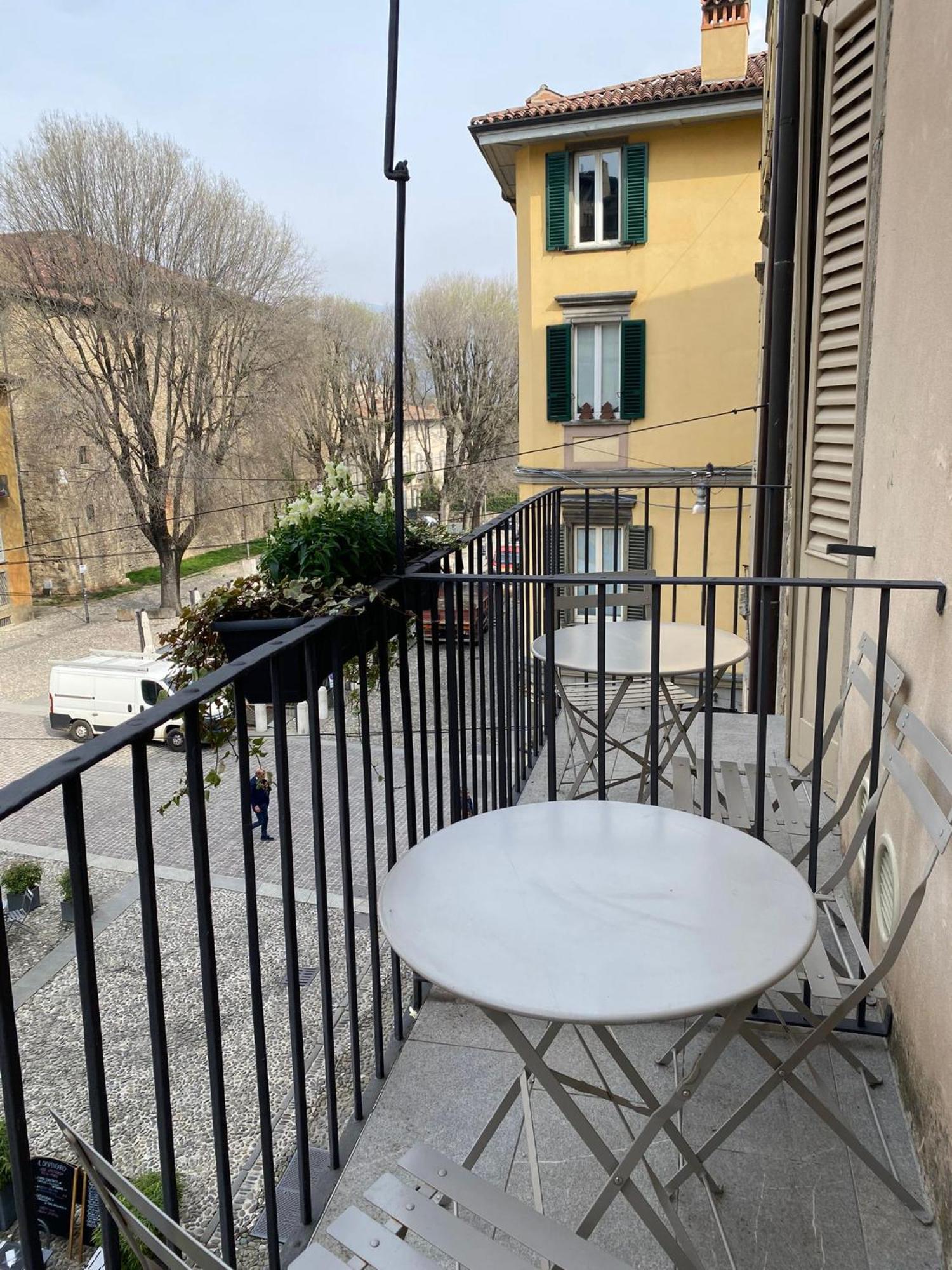 Piazza Mascheroni Home Bergamo Exterior foto